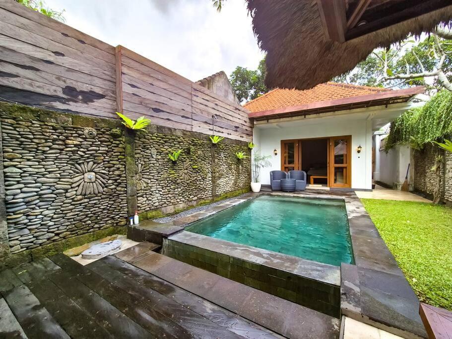 Villa The Sempuana Denpasar Esterno foto