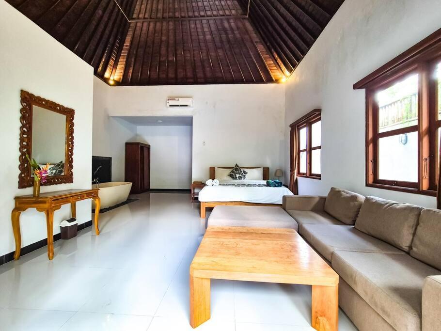 Villa The Sempuana Denpasar Esterno foto